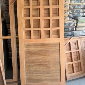 Porta de madeira maciça em Jatobá americana 1m x 2,1m